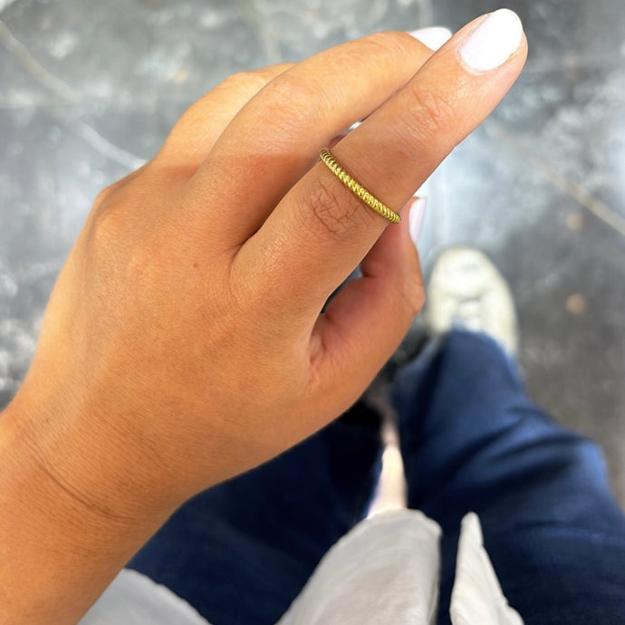 Gold swirl Ring