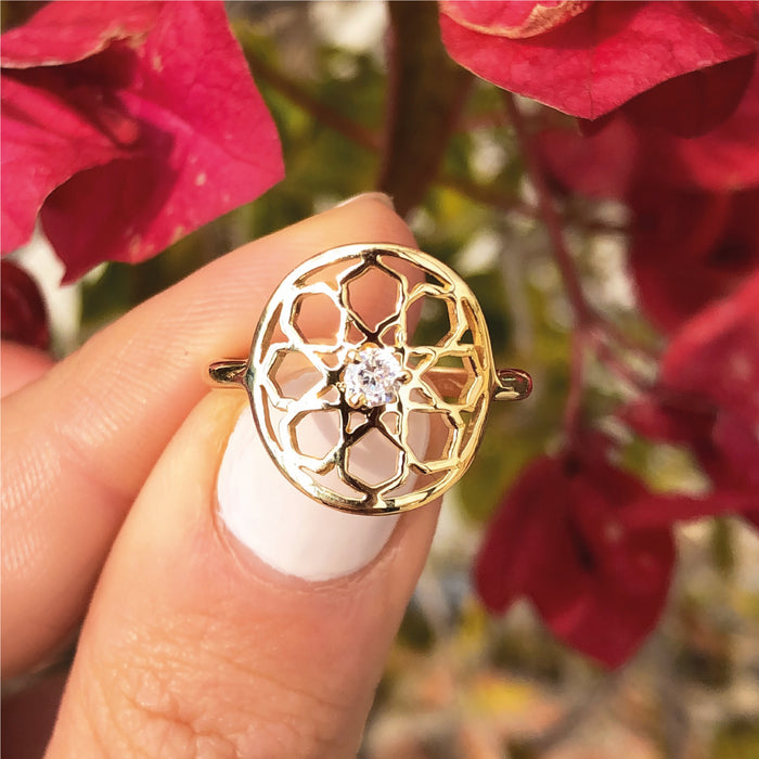 Gold Arabesque Circle Ring