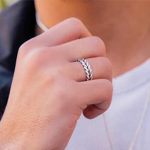 Silver Twist Ring