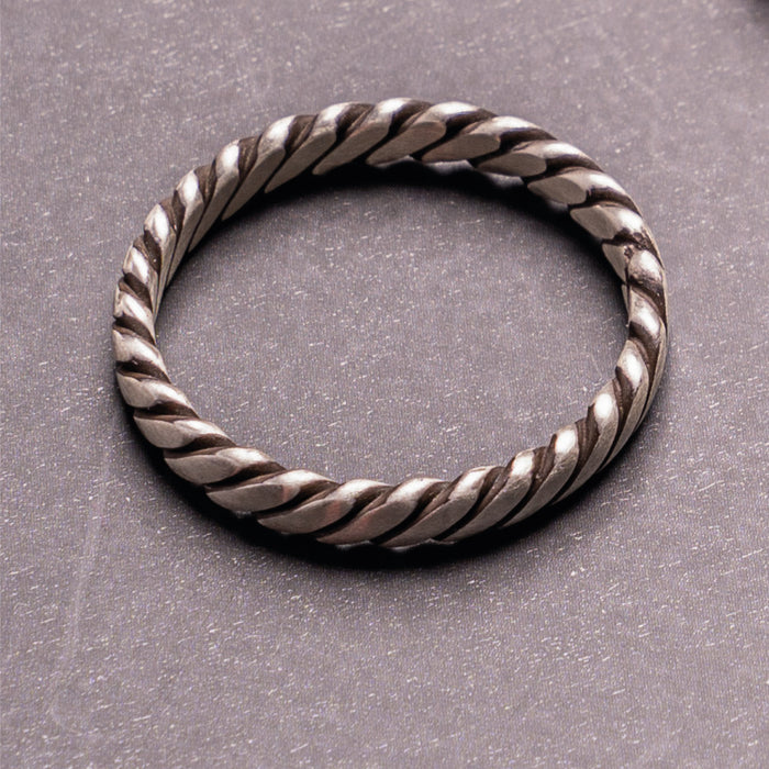 Silver Swirl Ring