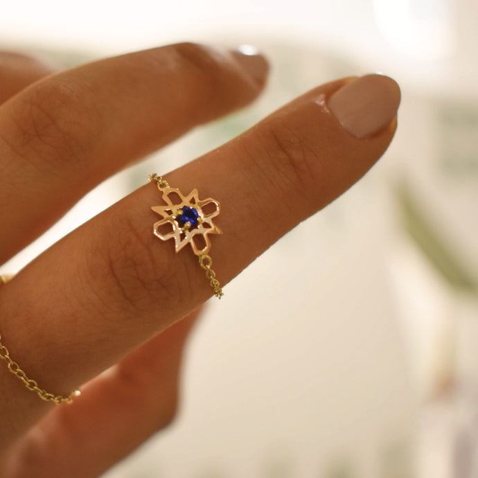 Gold Arabesque Star Chain Ring