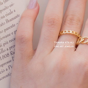 Gold Thin Chains Ring